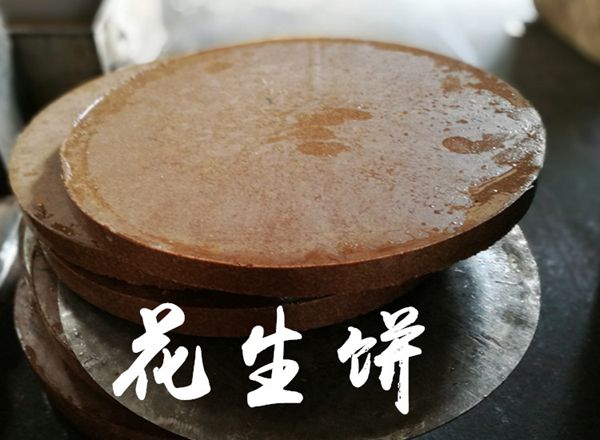 君子兰用什么肥料，固态和液态两种肥料都可用