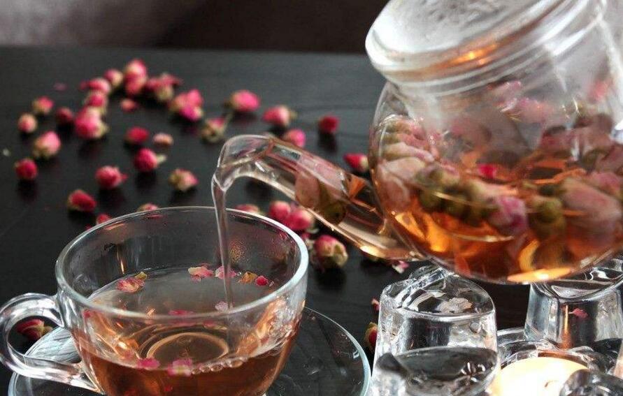 玫瑰花茶的作用,美白皮肤降低血压