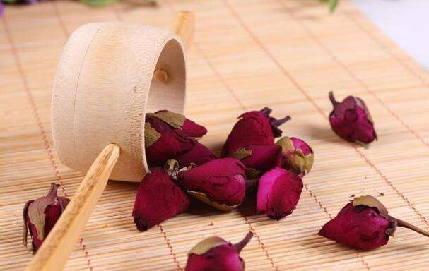 月季花可不可以泡茶,可以喝/但是要注意这些禁忌