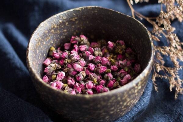 桃花可以泡水喝吗,桃花泡水功效非常全面