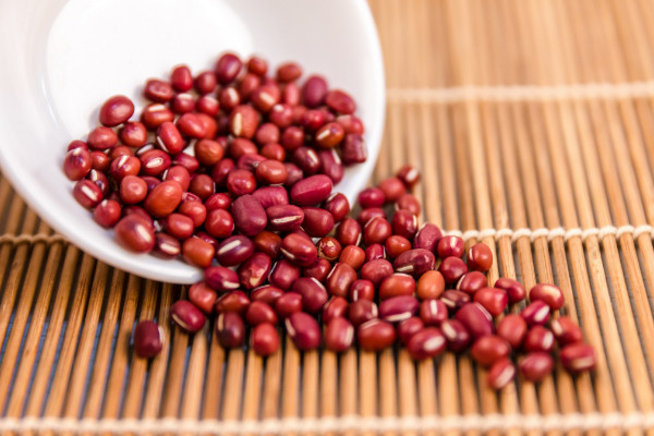 赤小豆和红豆的区别,来源/形态/控干/功效不同