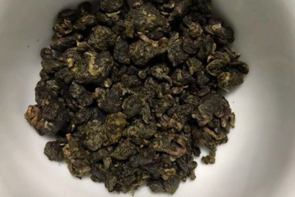 白芽奇兰是红茶还是绿茶,白芽奇兰茶是什么茶