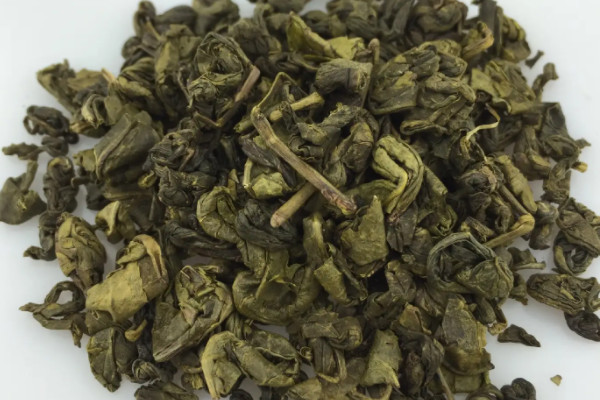 白芽奇兰是绿茶吗,白芽奇兰是绿茶还是红茶