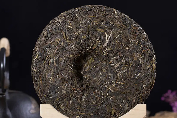 七子饼茶是普洱茶吗,七子饼茶是什么茶