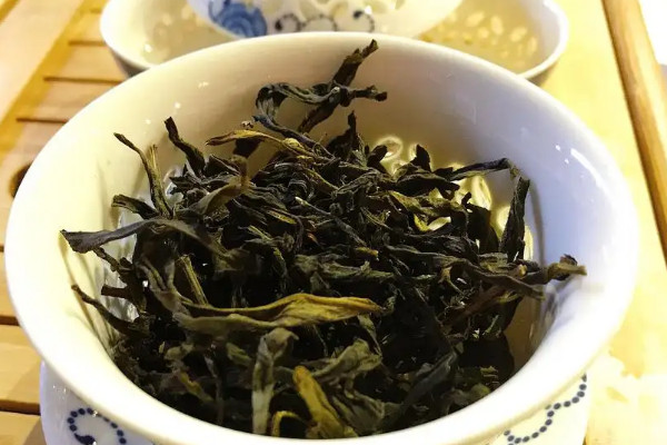 凤凰茶属于什么茶，凤凰名茶属于什么茶类