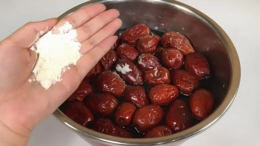 <b>大枣清洗全攻略，去除表面杂质，享受纯净美味！保留天然甜味与营养？</b>