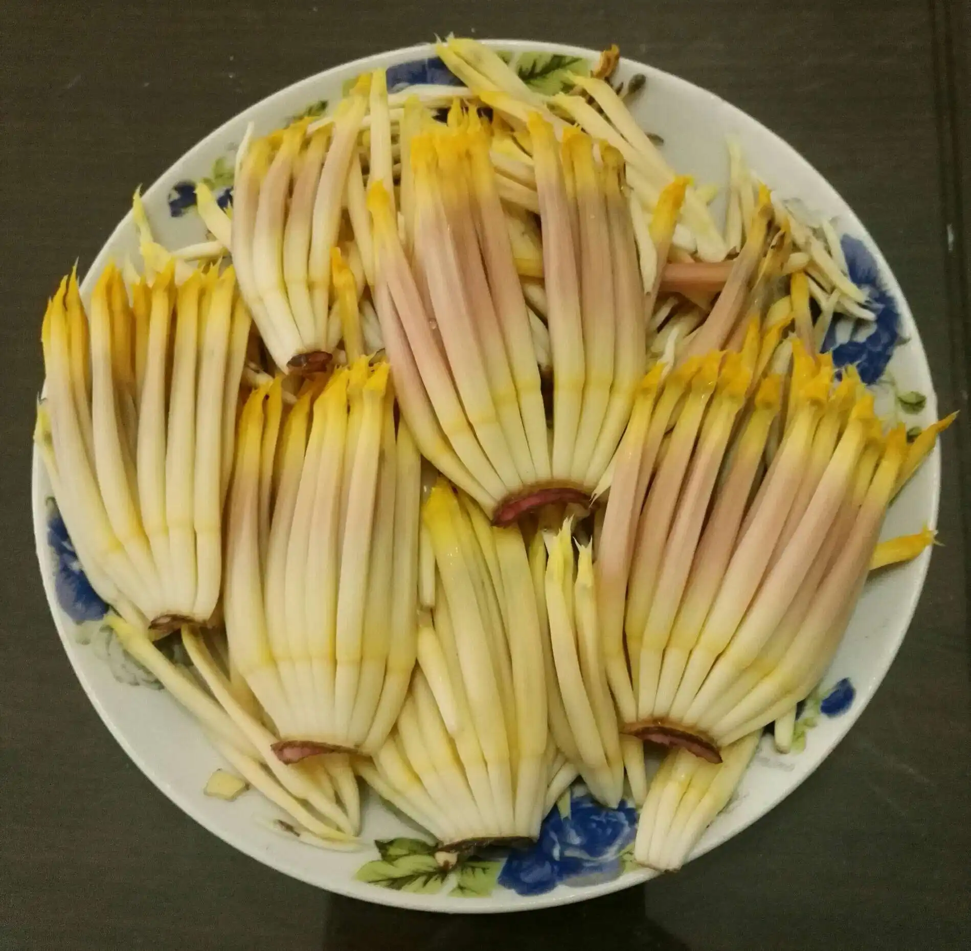 芭蕉花从观赏到美食,揭秘这朵花的食用价值探索热带食材的无限可能!