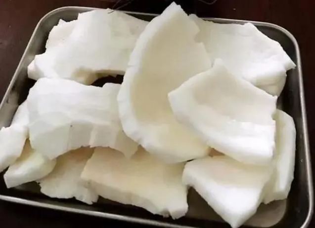<b>椰子控必看！解锁椰子肉直接生吃的正确姿势</b>