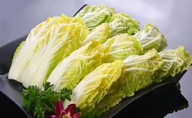 娃娃菜是转基因的吗?娃娃菜是大自然的温柔馈赠。