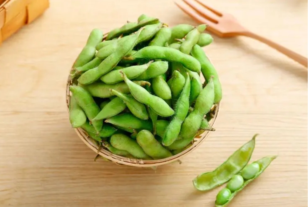 <b>毛豆的热量高吗？低热量减肥也能放心吃。</b>