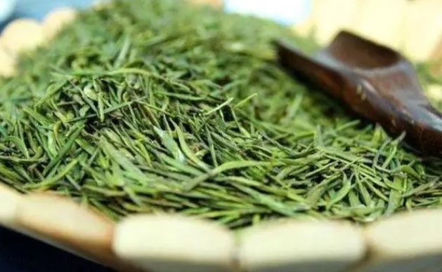 <b>茶叶怎么保存比较好?茶香长久保鲜不散技巧。</b>