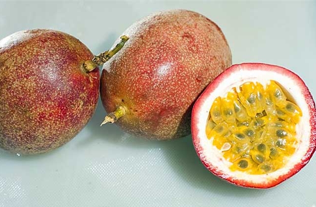 <b>百香果真的一果百味？香飘四溢的极致诱惑！</b>
