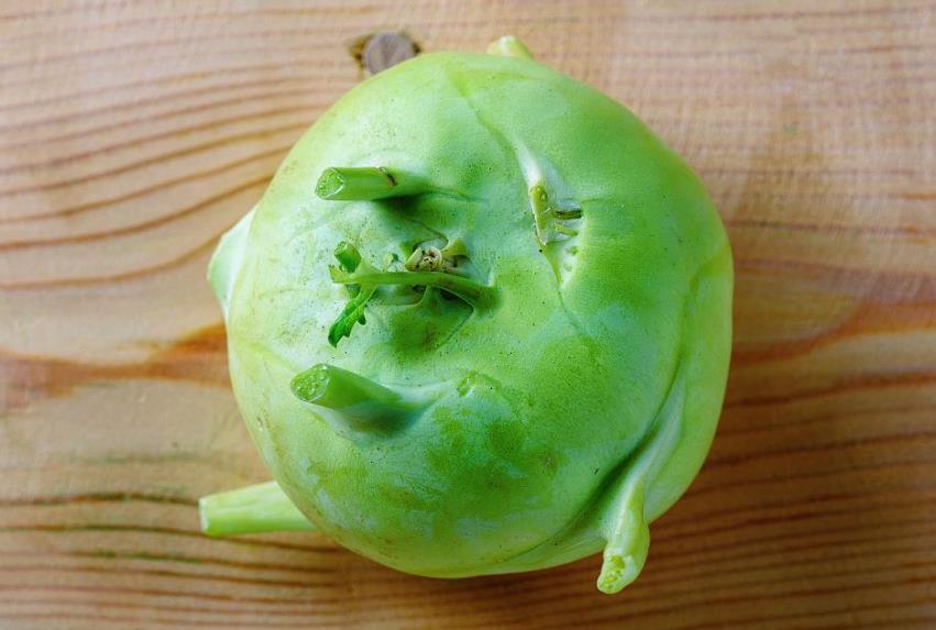 <b>蔬菜辨识小课堂：芜菁VS芥菜疙瘩，你分得清吗？</b>