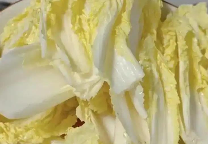 <b>怎么分辨是白菜冒充的娃娃菜？</b>